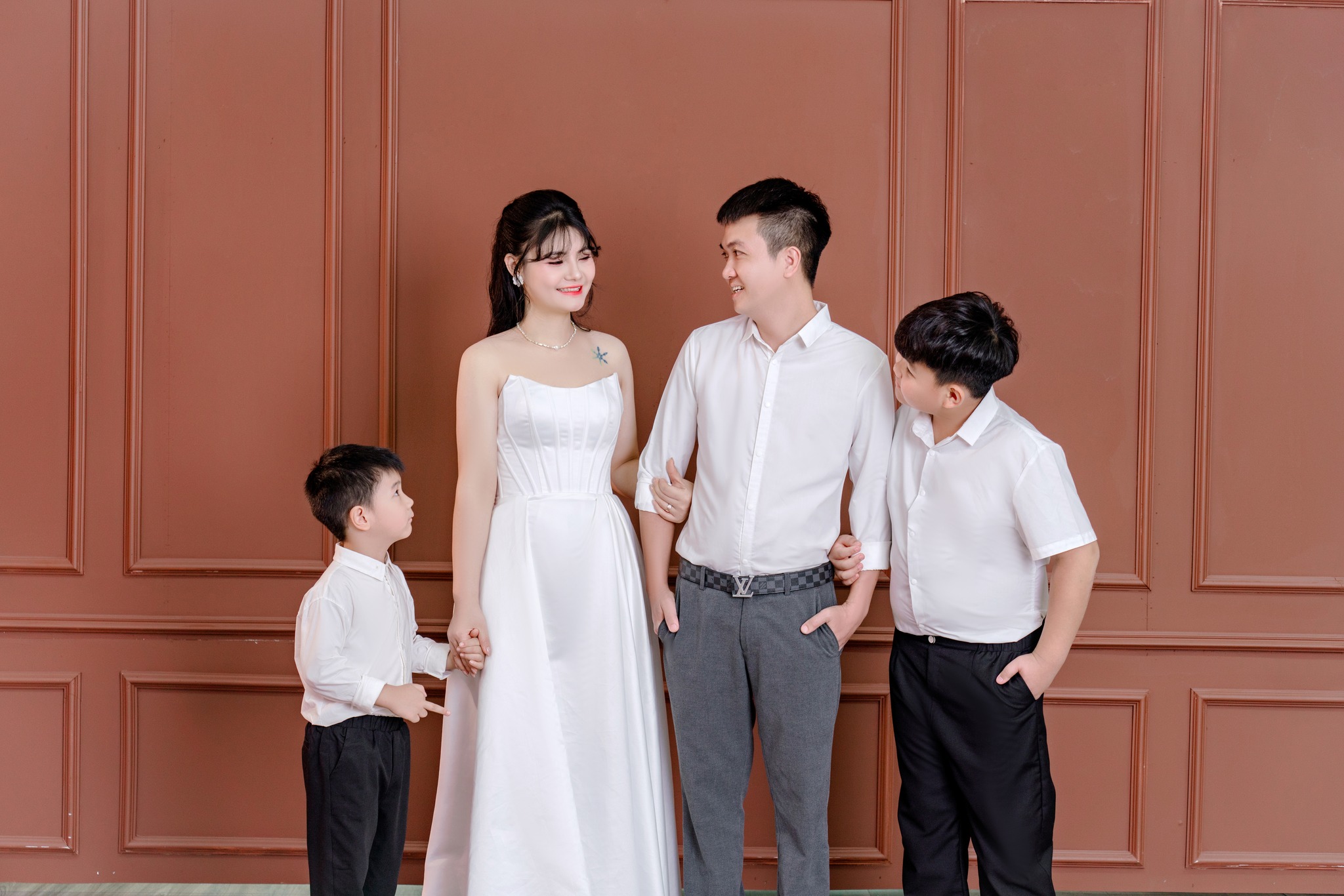 Gia đình chụp ảnh tại SKY Studio Bắc Ninh